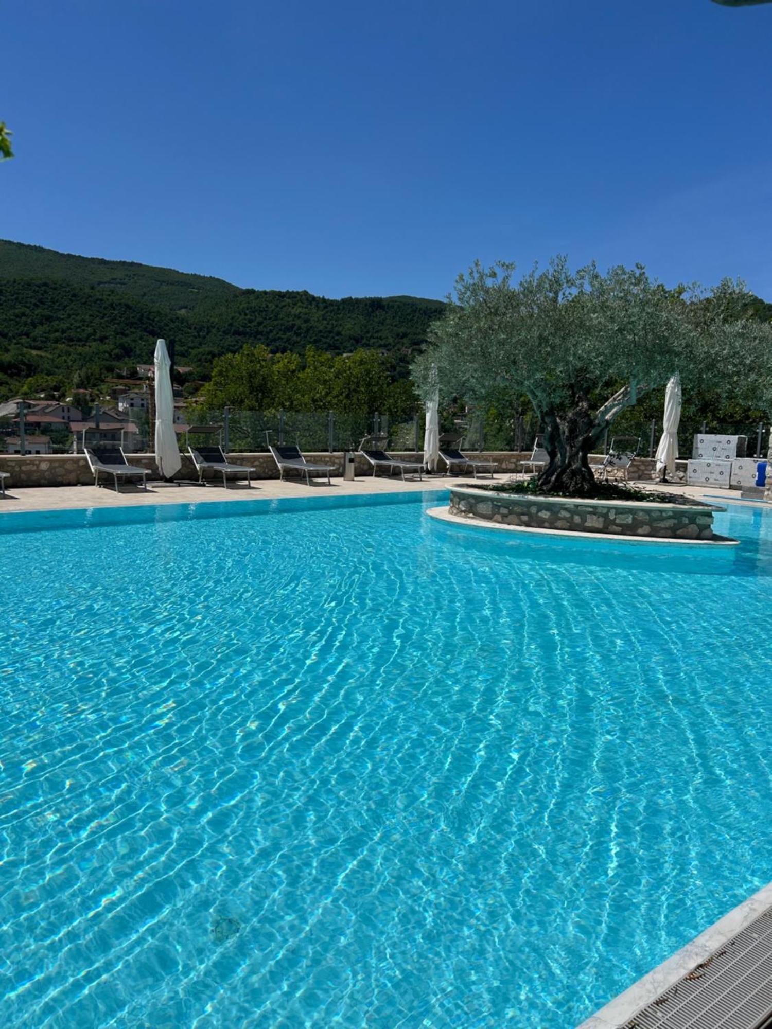 Hotel Gans Каша Екстериор снимка