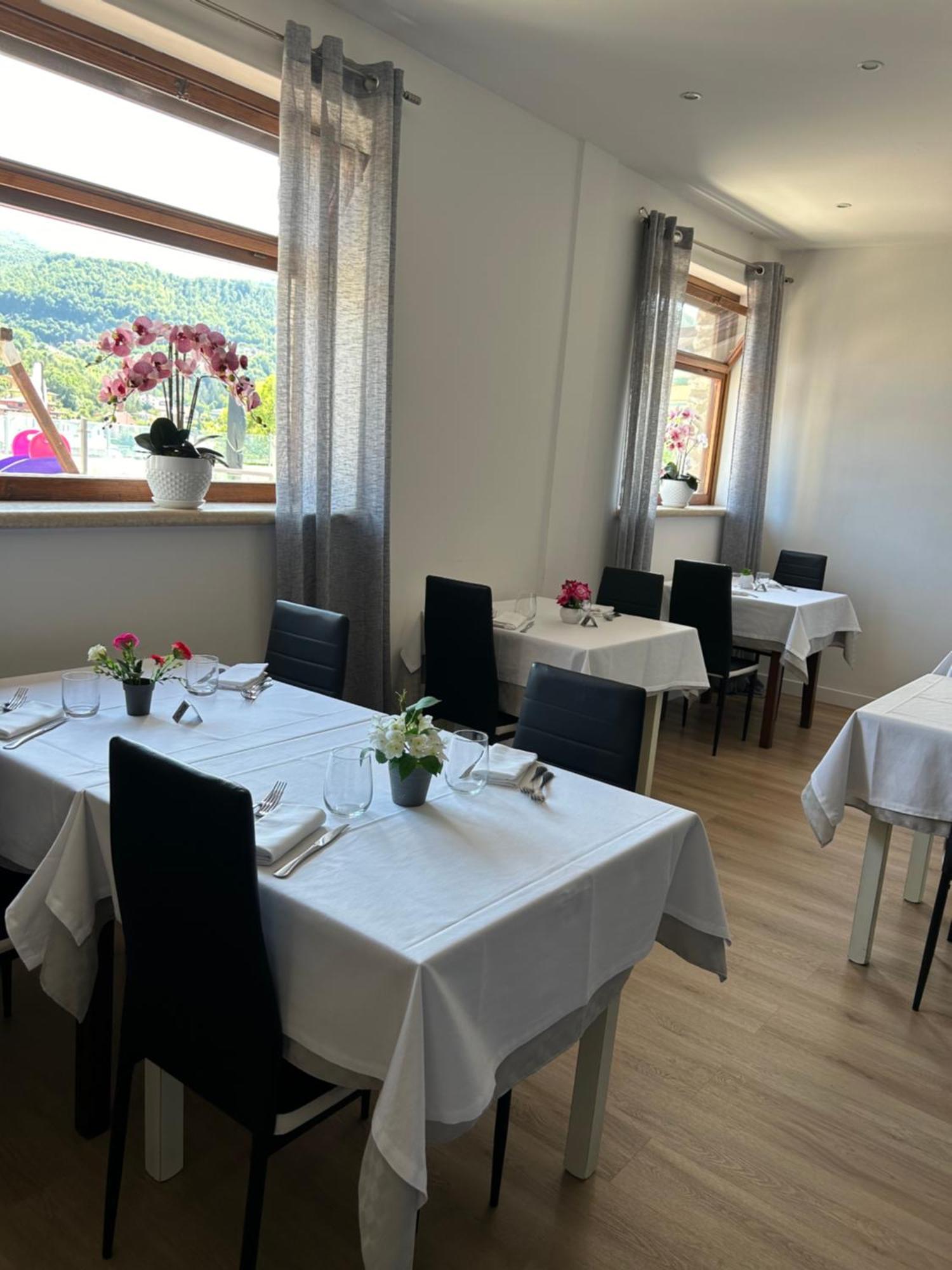 Hotel Gans Каша Екстериор снимка